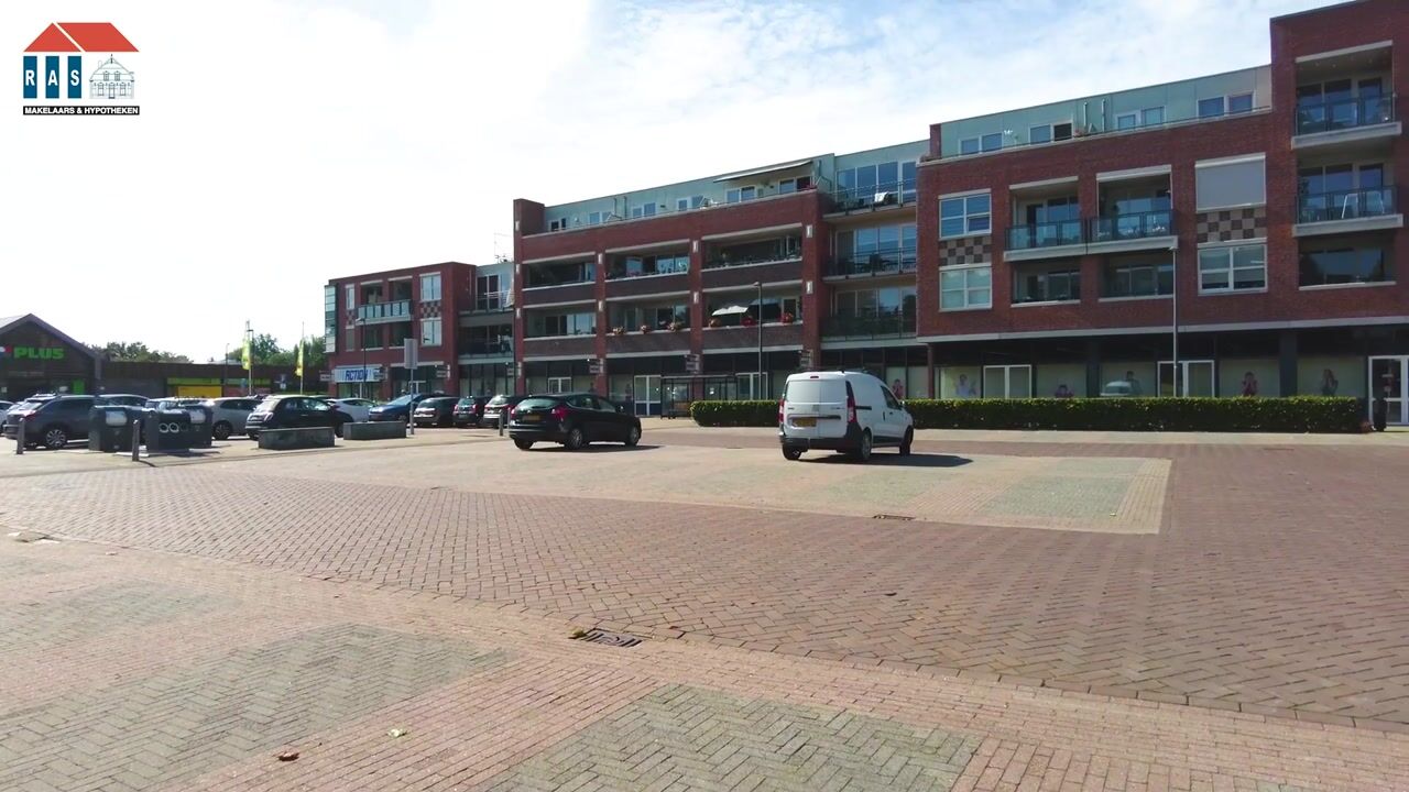 Video van Dorpsplein 64