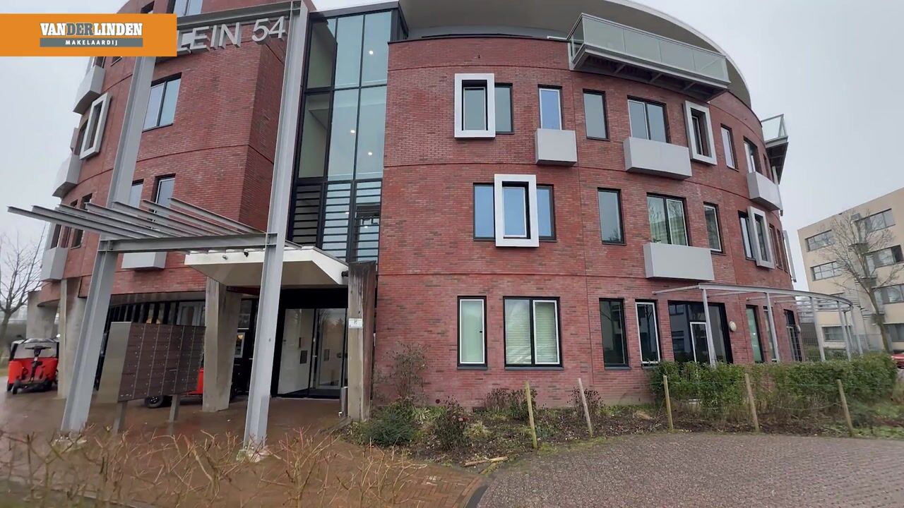 Video van Louis Armstrongweg 54-D