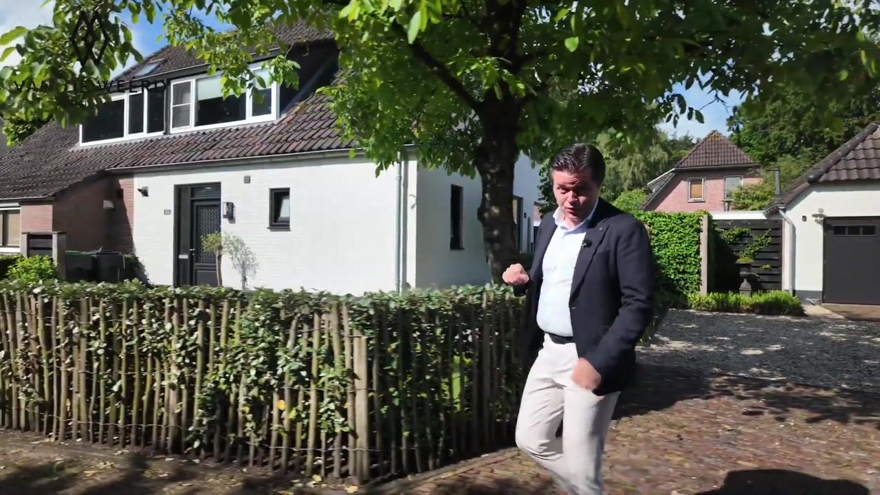 Video van Oosterlaan 16-B