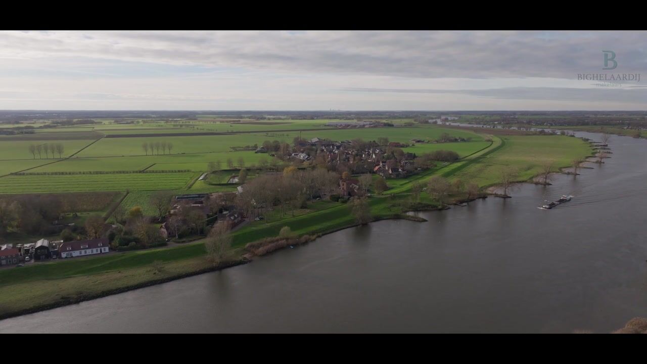 Video van Bokhovense Maasdijk 4