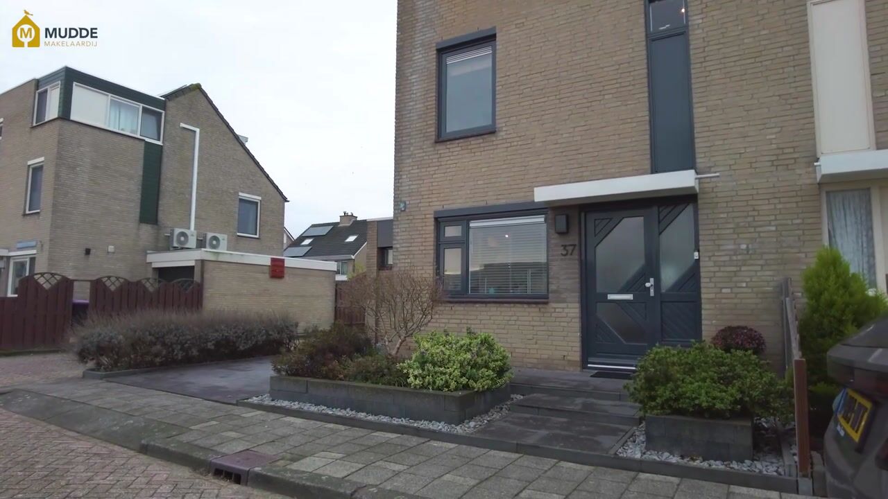 Video van Carry Pothuis-Smitstraat 37