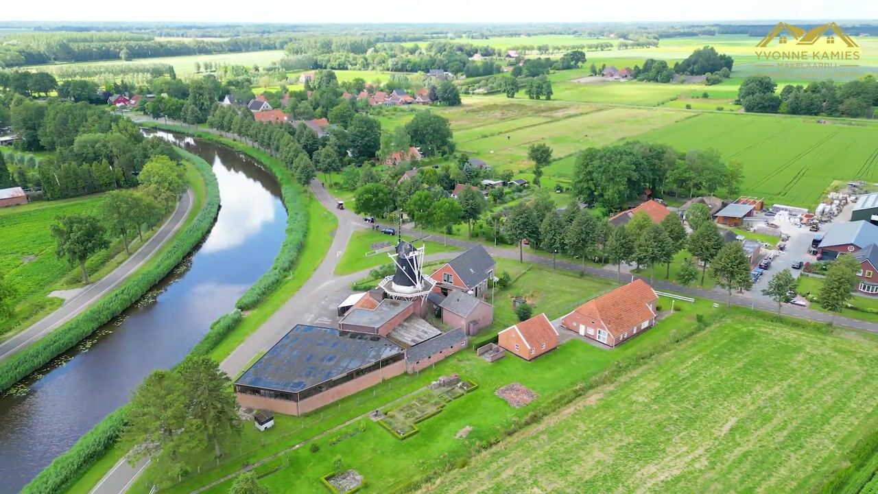 Bekijk video van Loosterweg 2