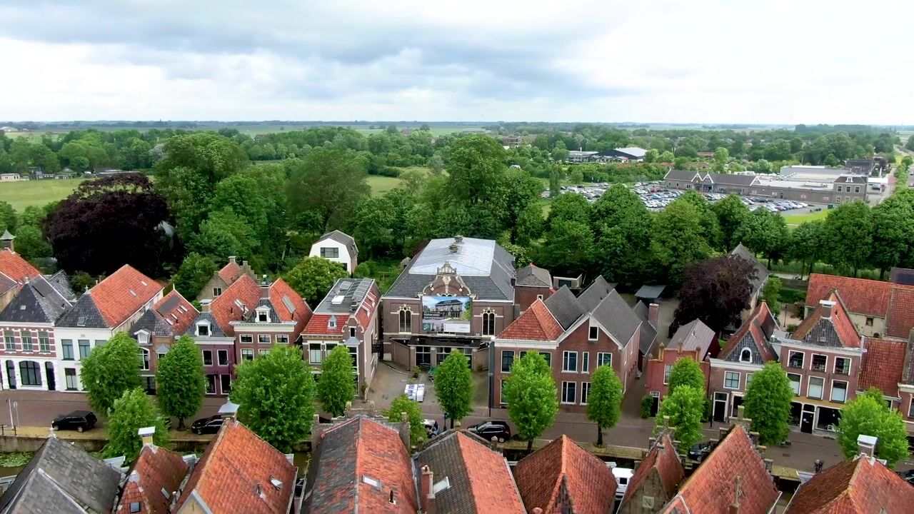 Bekijk video van Zilverstraat 32