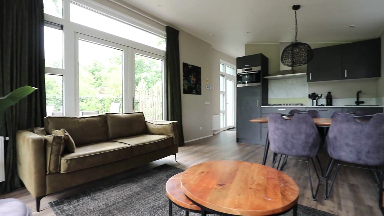 Video van Zonneoordlaan 47-R98