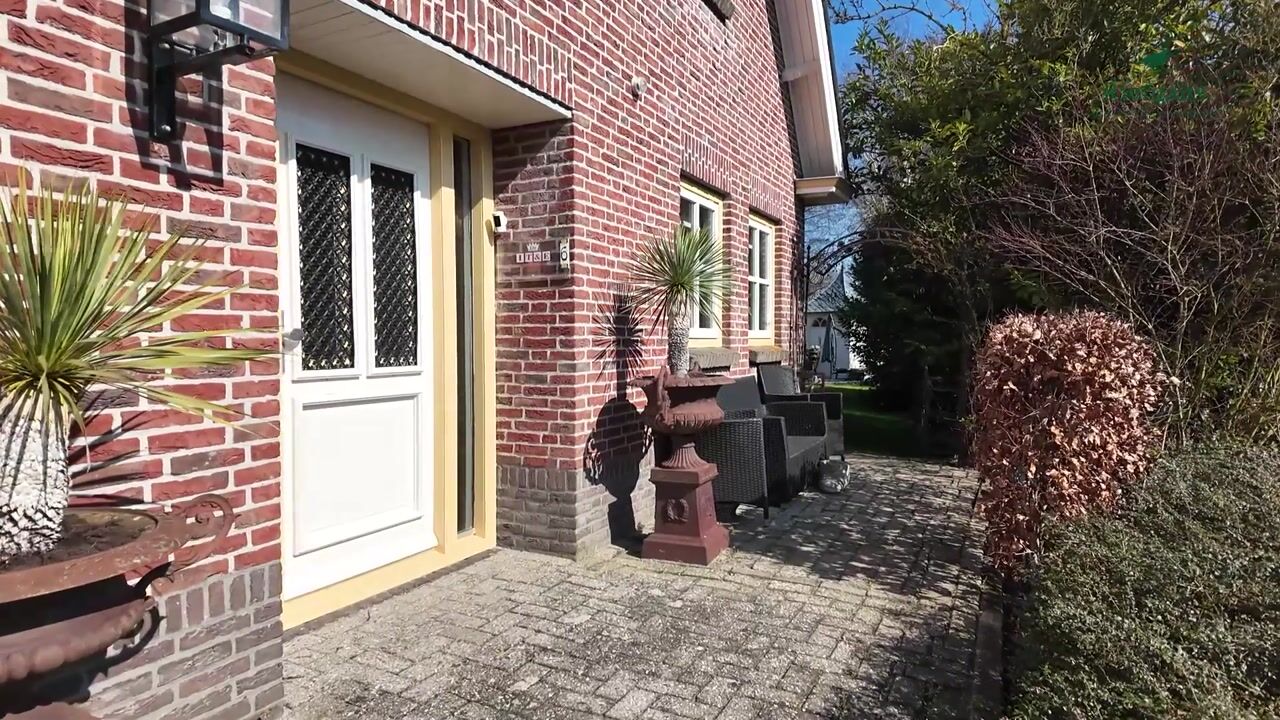 Video of Leeuwerik 6