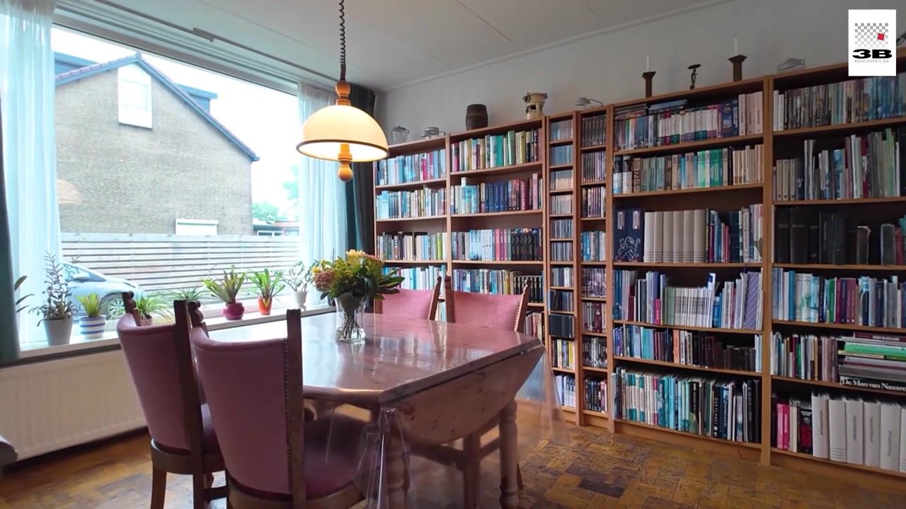 Video van Ds. van Couwenhovelaan 188