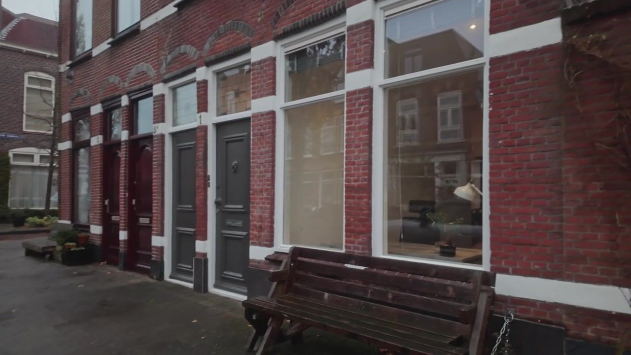 Bekijk video van Koningstraat 1