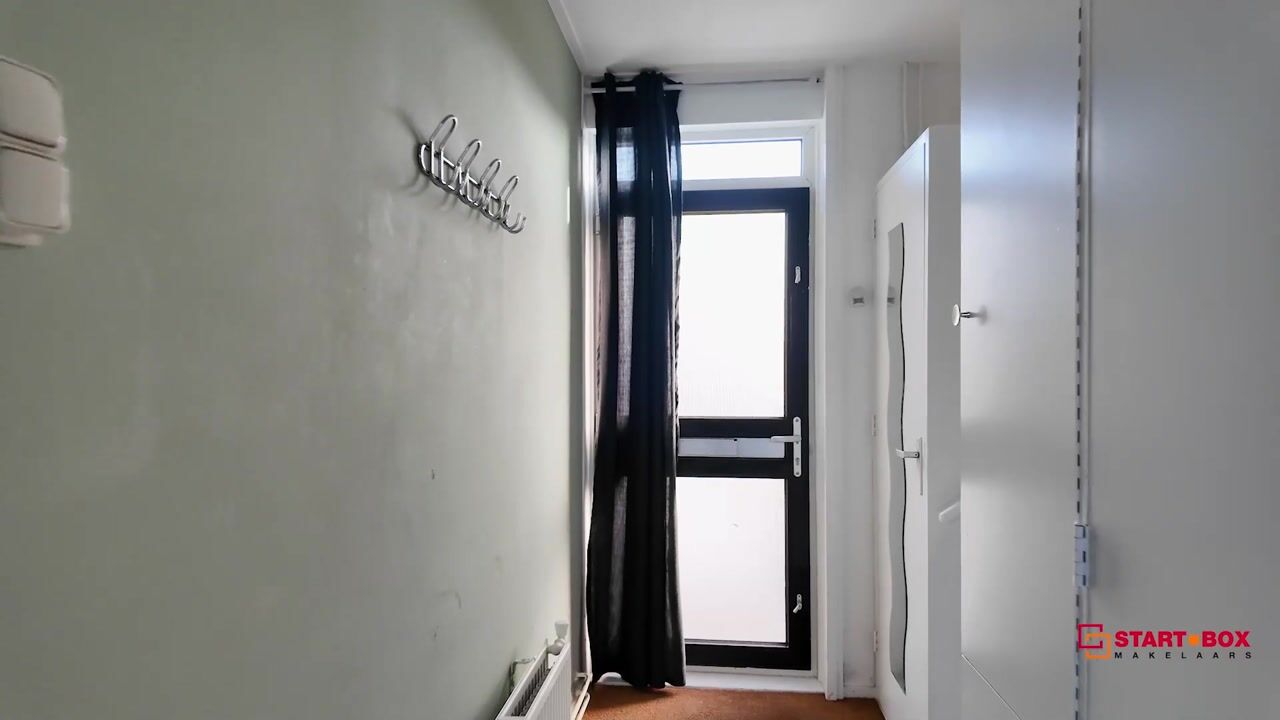 Video van De Hoven 16