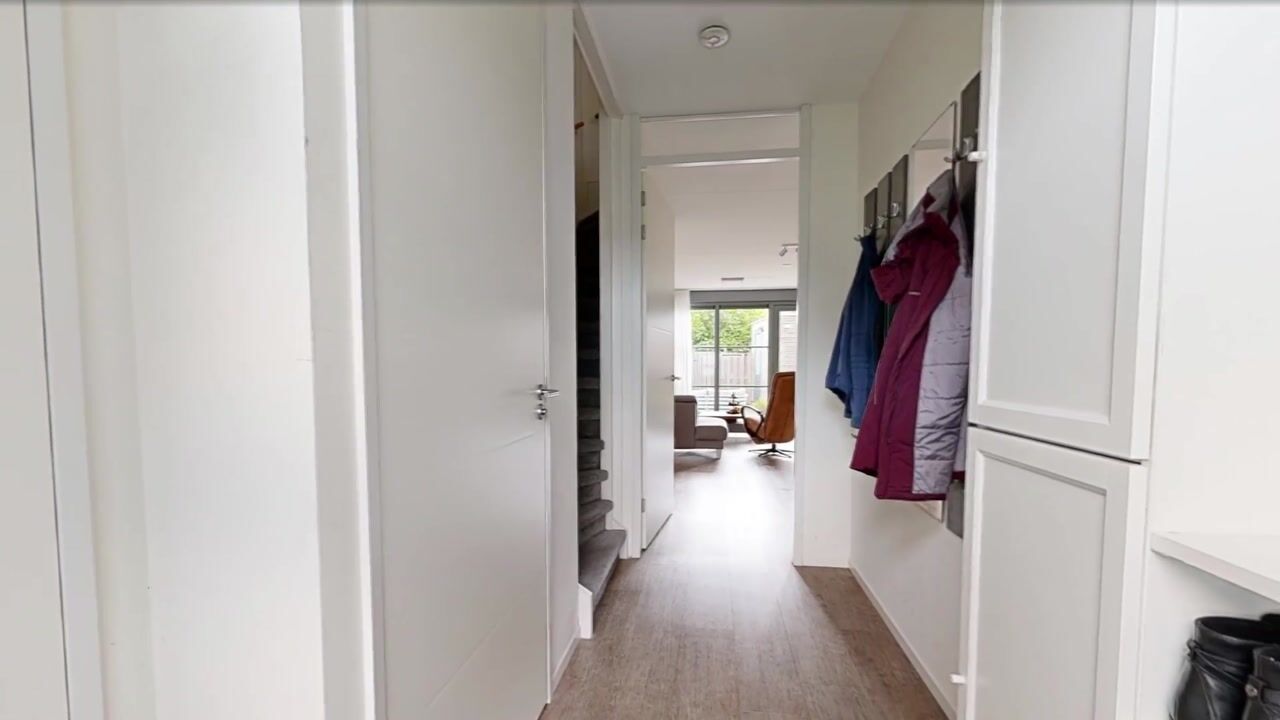 Video van Hooftmanlaan 64