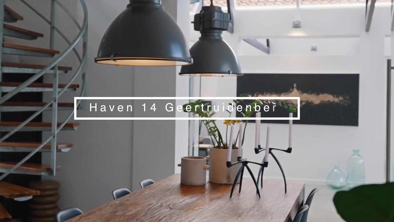 Bekijk video van Haven 14