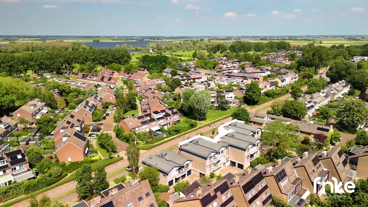 Video van Hommelveld 77