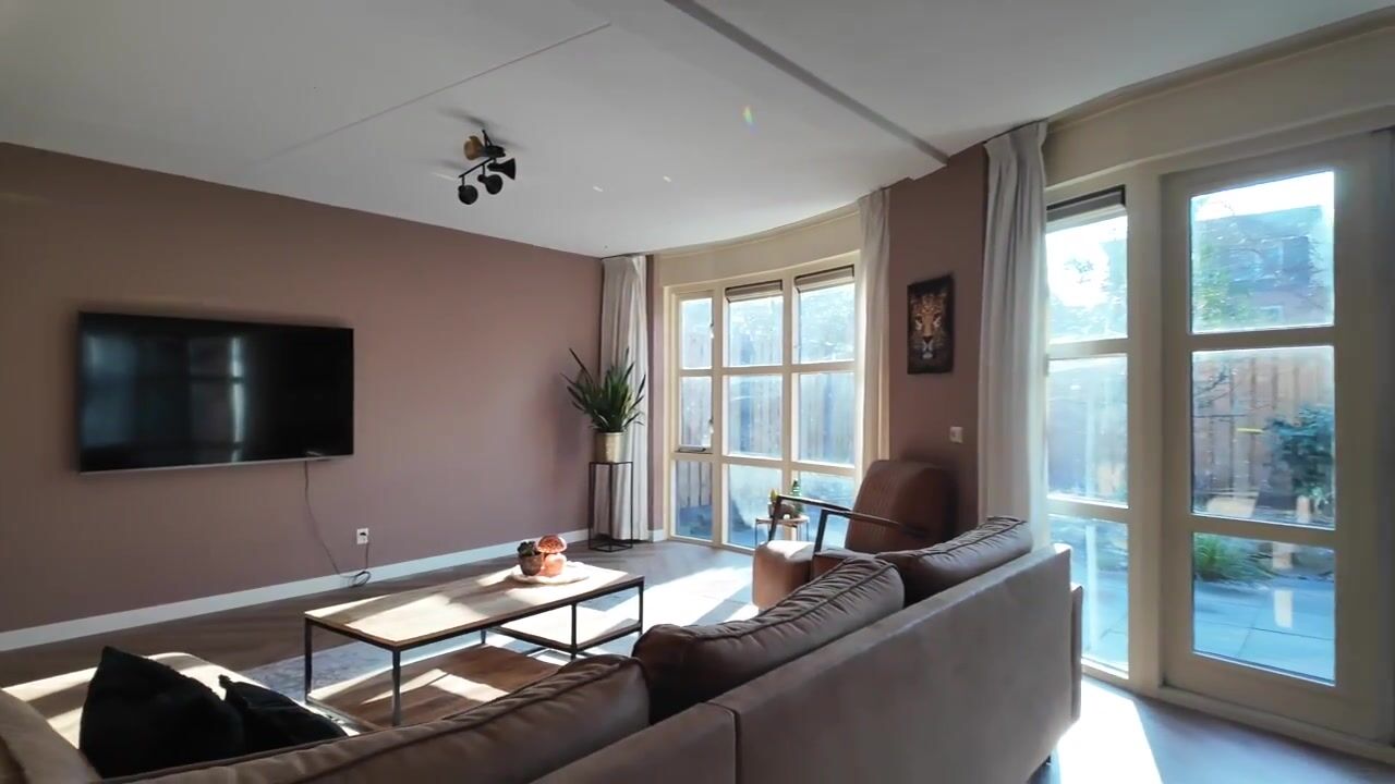 Video of Parnaskruid 15