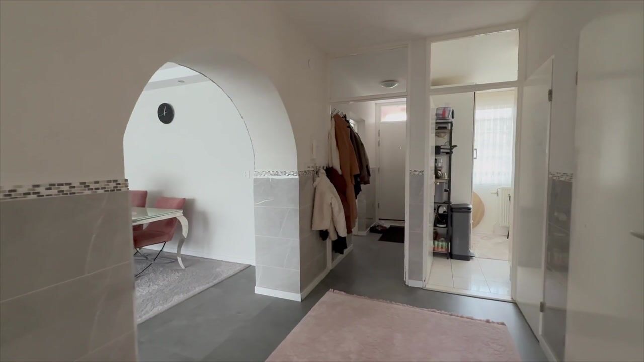 Video van Van Beethovenlaan 341