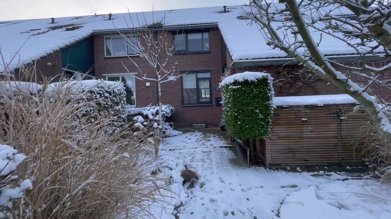 Video van Prof van Giffenweg 3