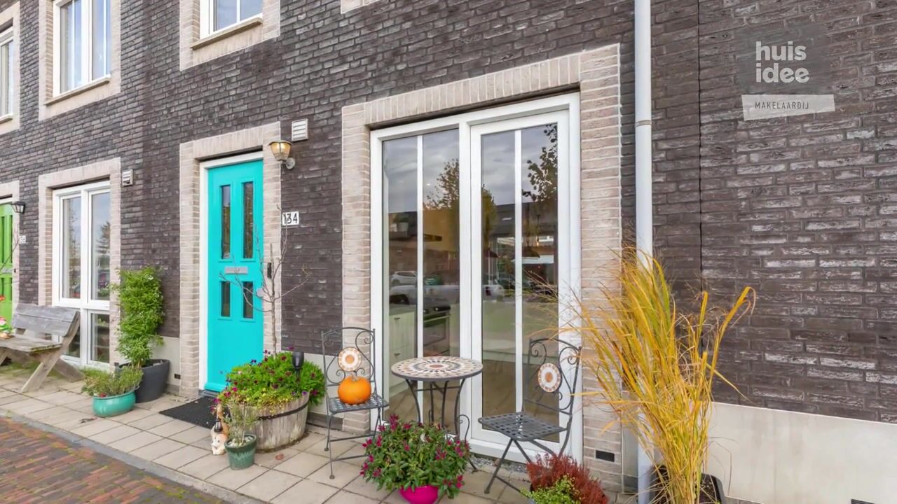 Video of Marie Curielaan 134