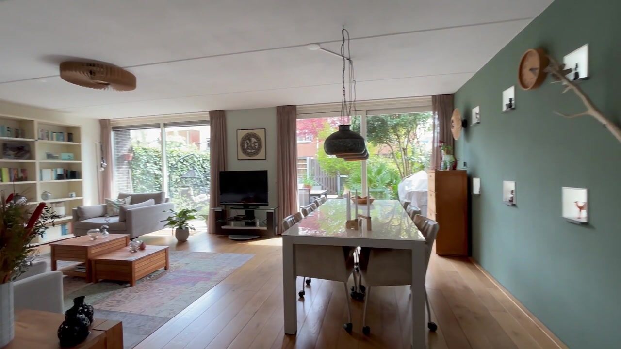 Video van Kroeskarper 15