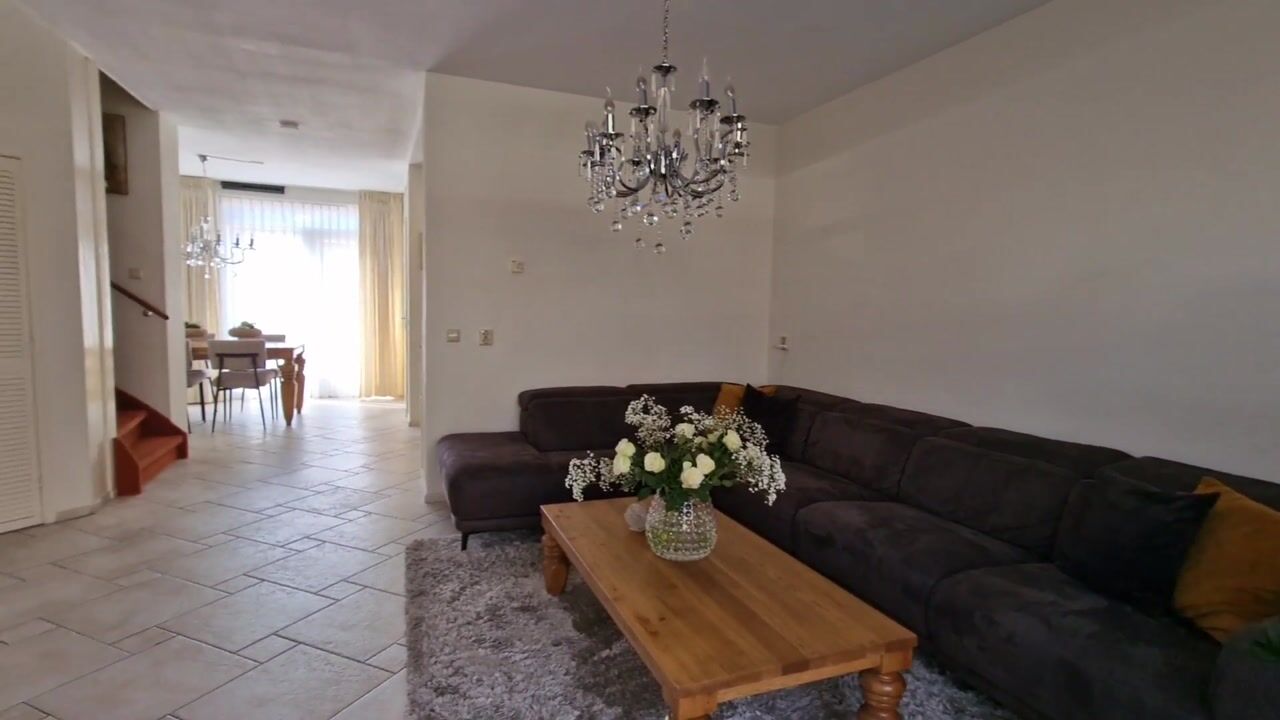 Video van Van Nagelhof 11