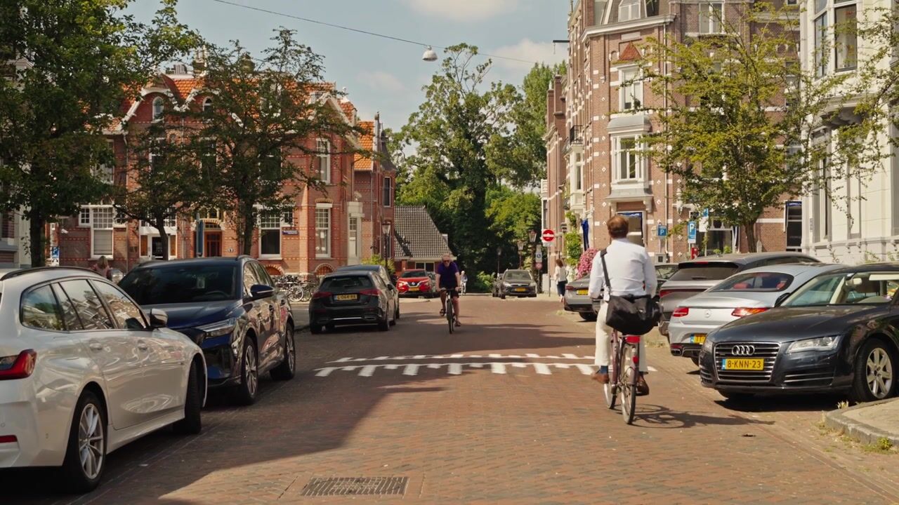 Video van Van Eeghenstraat 47-2