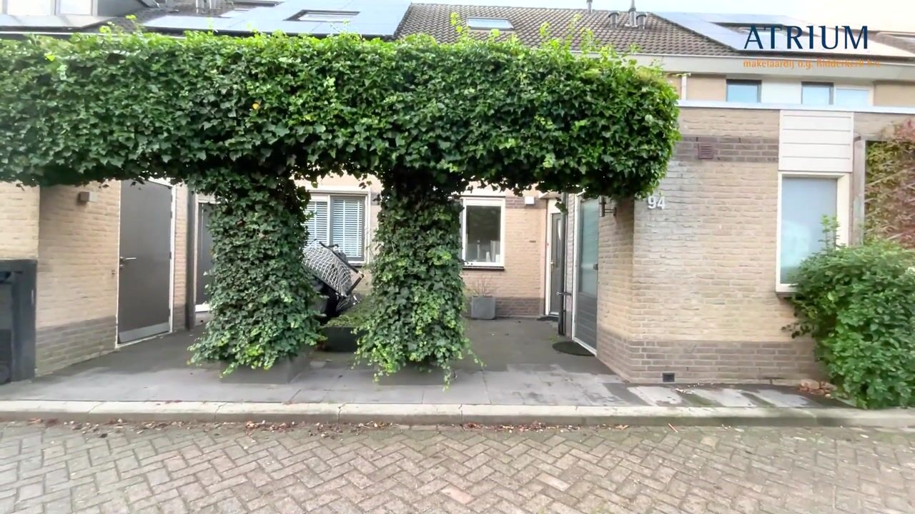 View video of Clara Wichmannstraat 94