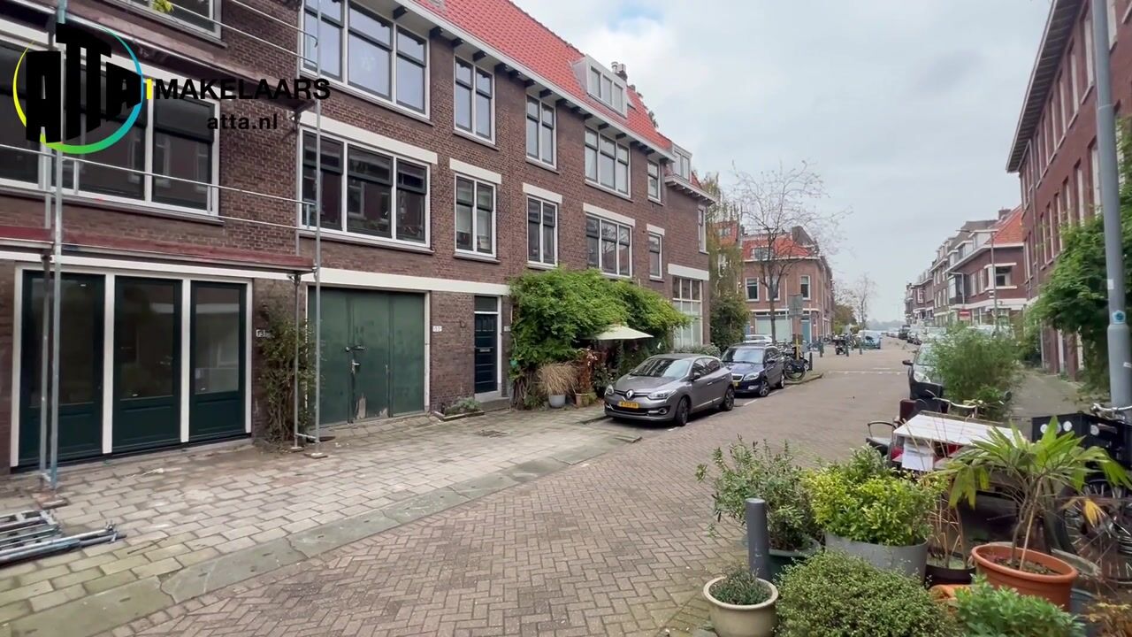 View video of Willem van Hillegaersbergstraat 131-C