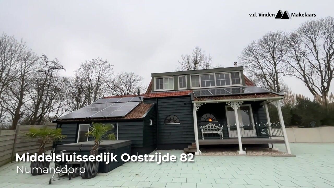 Bekijk video van Middelsluissedijk OZ 82