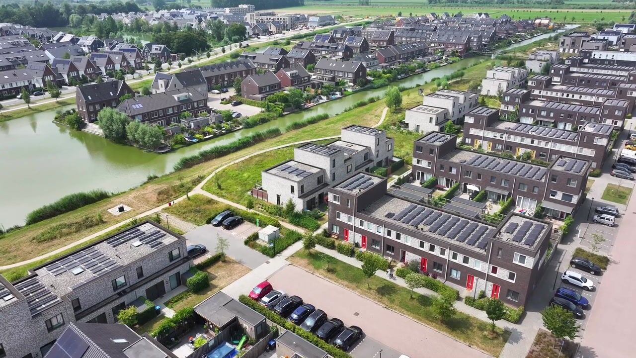 Video van Kees van Lintstraat 18