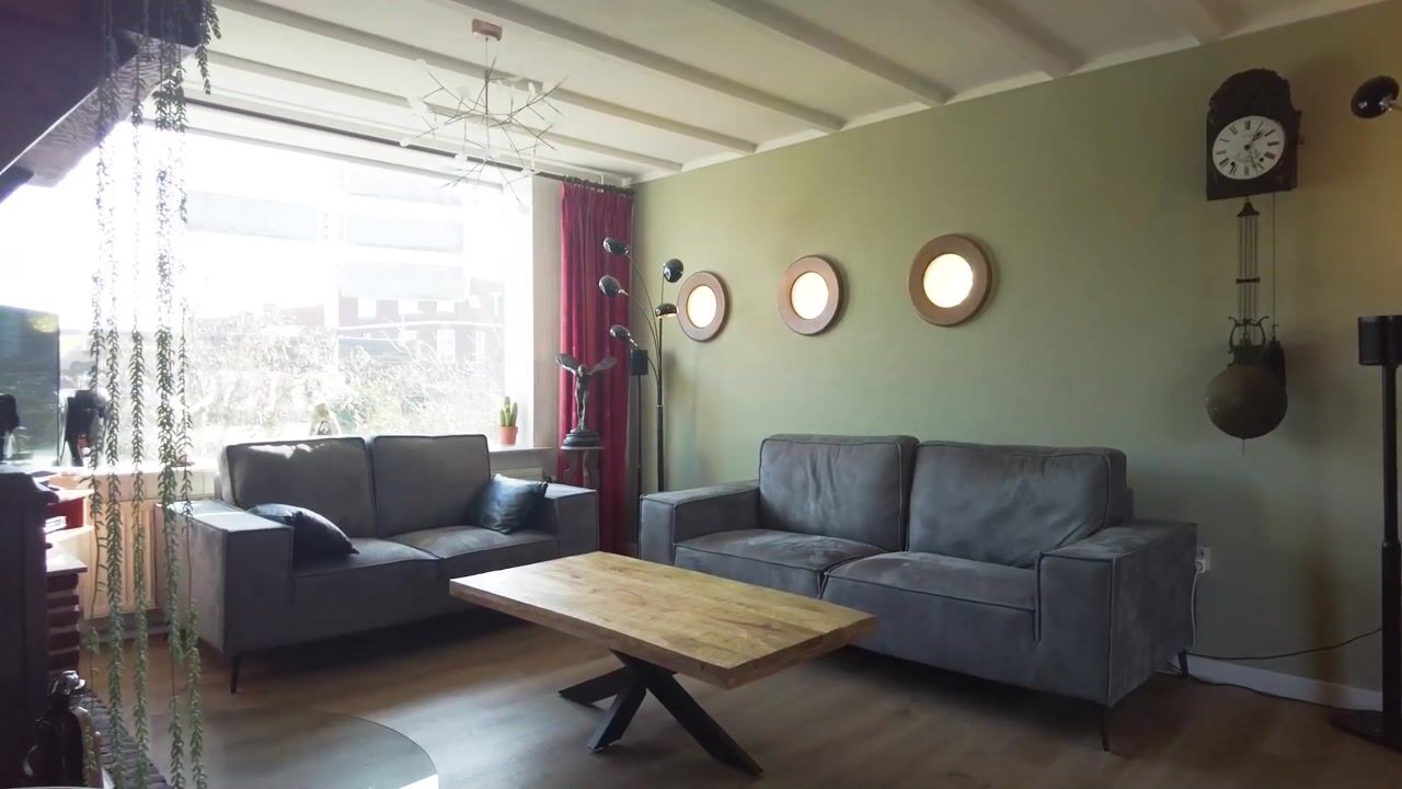 Video of Barneveldsestraat 1