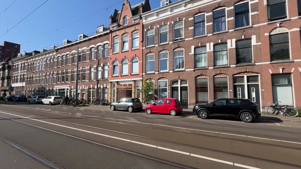 Video van Honingerdijk 83-B