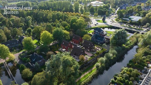 Bekijk video van Amsterdams Buiten