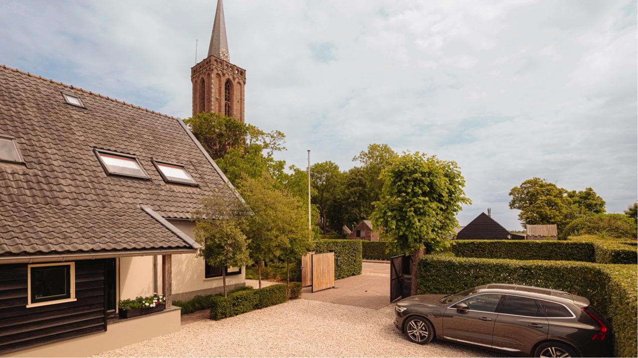 Video van Nieuw-Loosdrechtsedijk 168