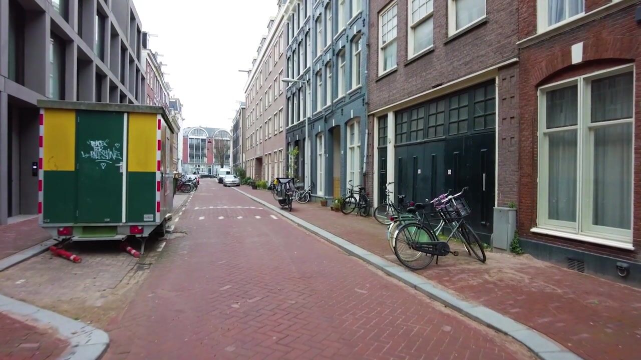 View video of Fokke Simonszstraat 82-3