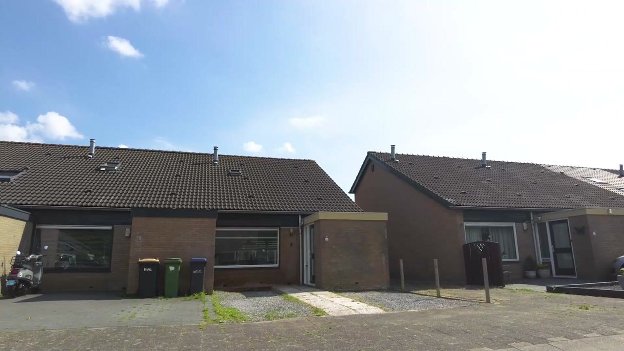 Video van Karveel 15 16