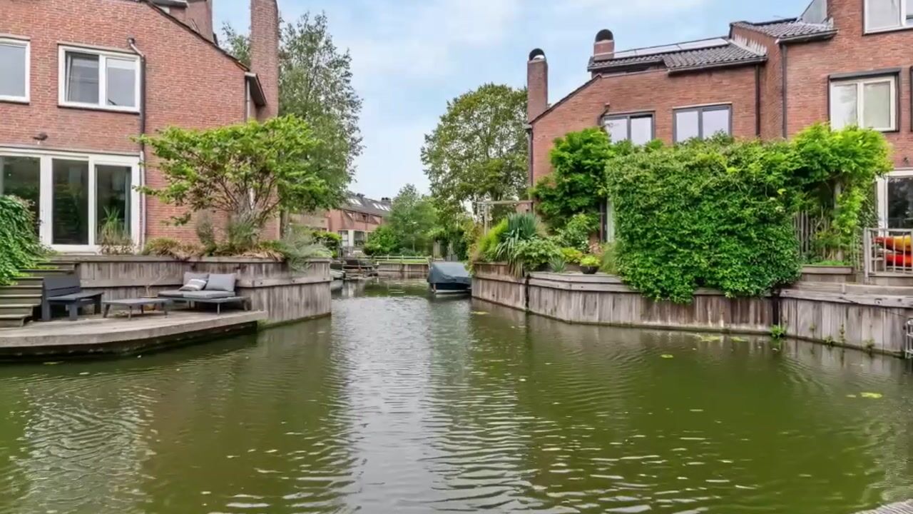 Video van Aletta Jacobslaan 23