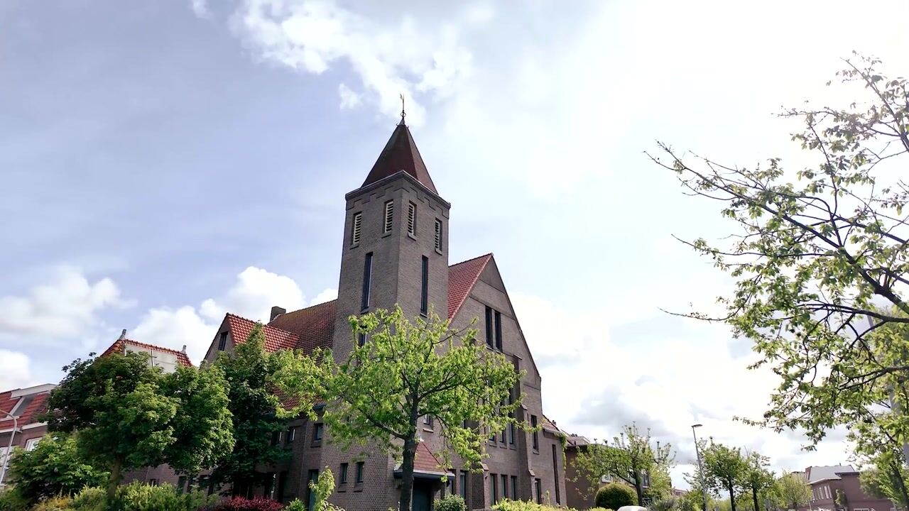 Video van Floresstraat 47