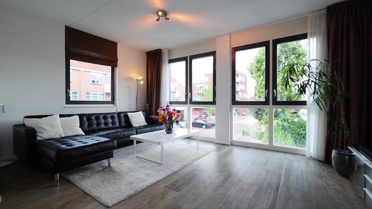 Video van Baansingel 153