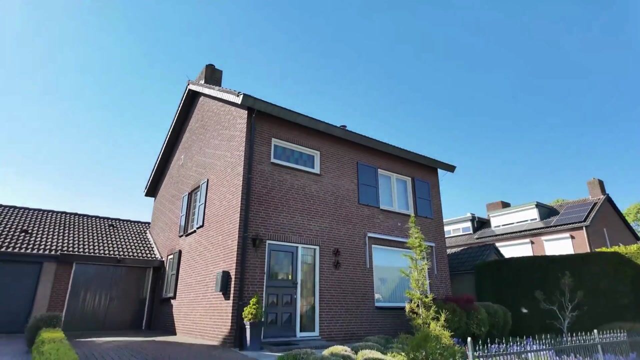 Video of Graaf van Loonstraat 11