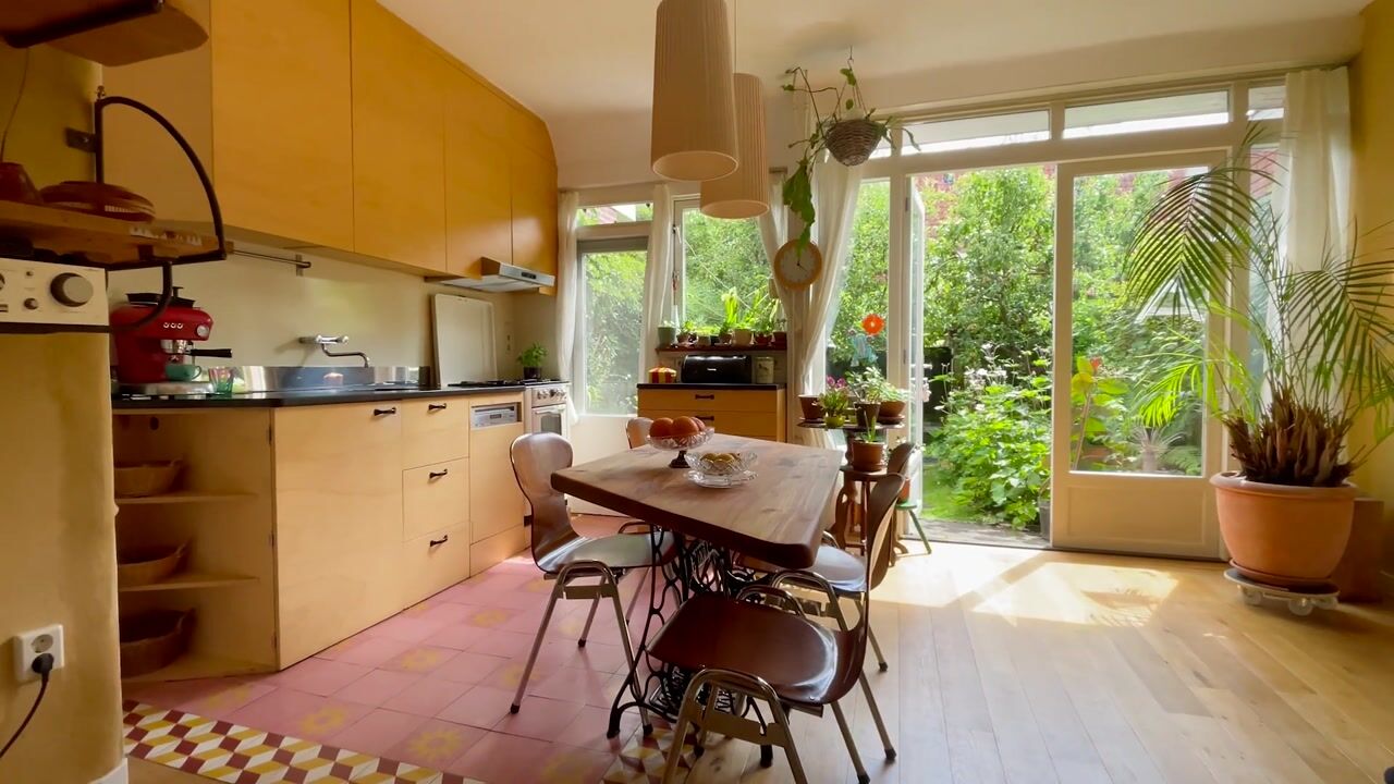 Video van Hensbroekerstraat 24