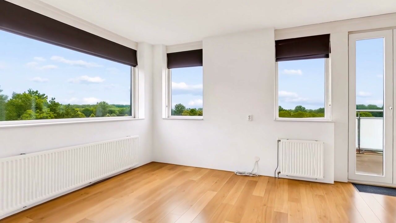 Video van Voorhof 82