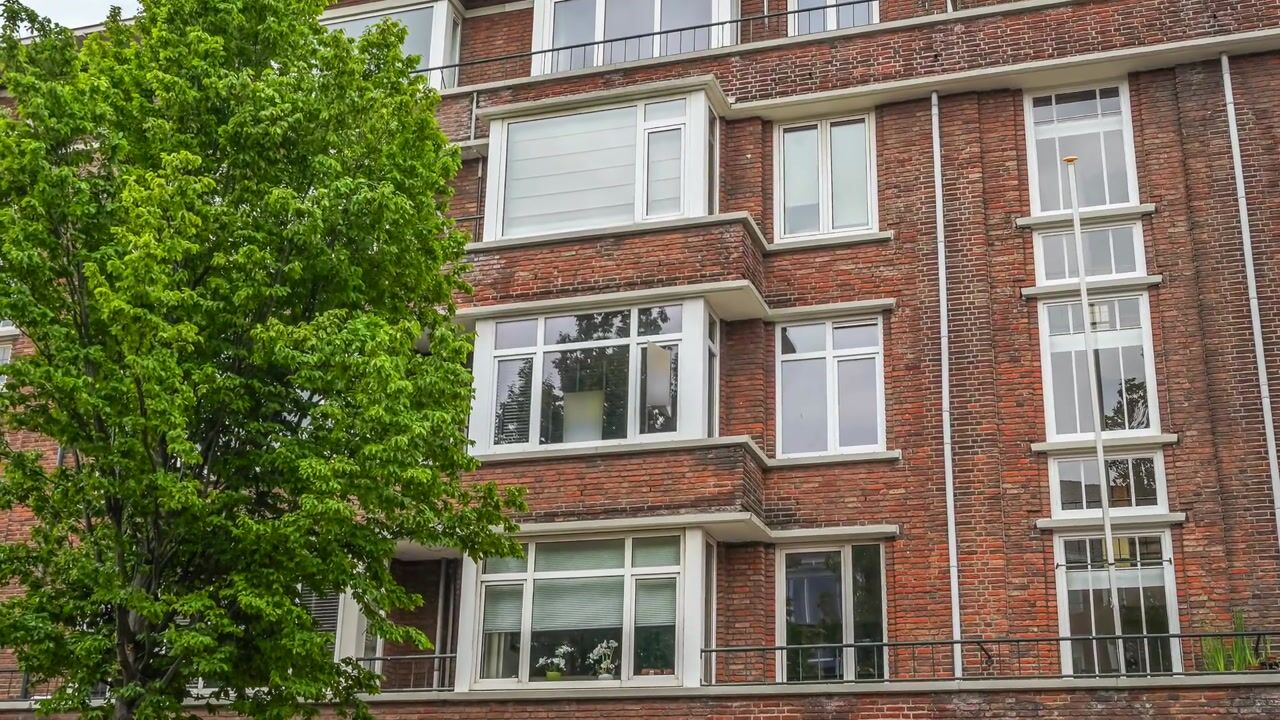 Video van Laan van Meerdervoort 1533