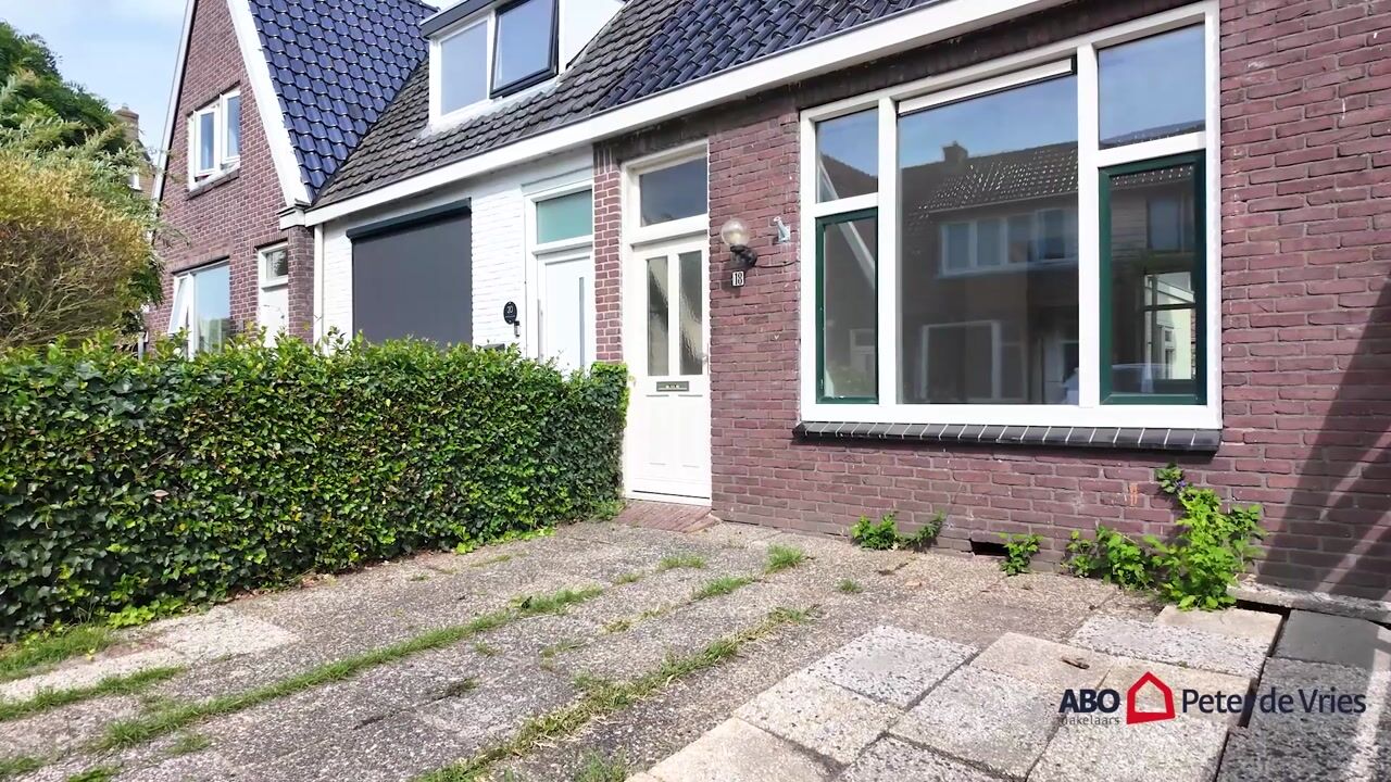 Video van van der Helststraat 18