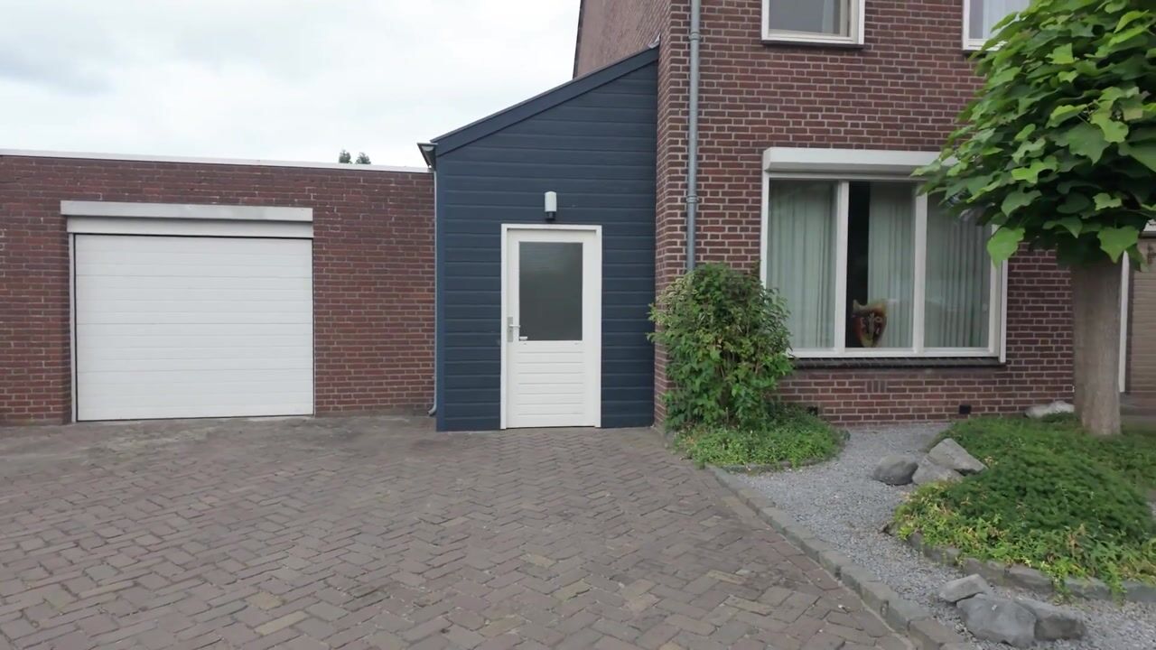 Video van De Lom de Berghlaan 52