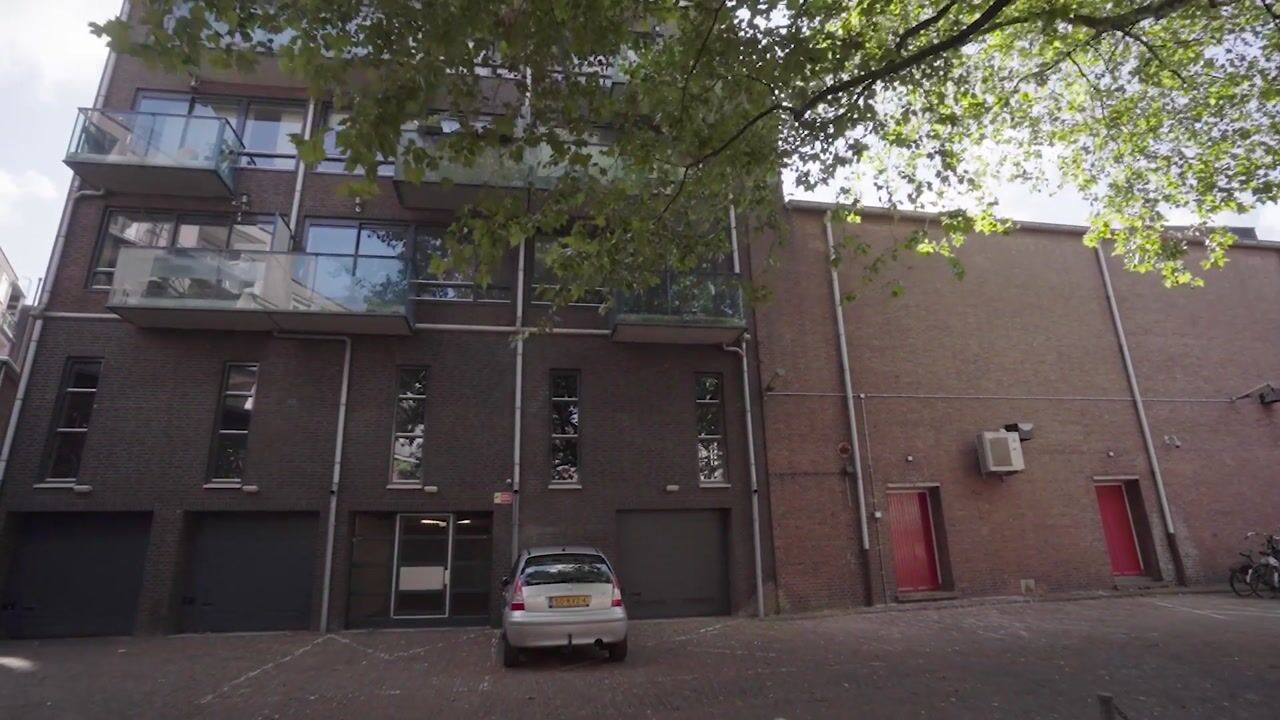 Video van Houthof 44