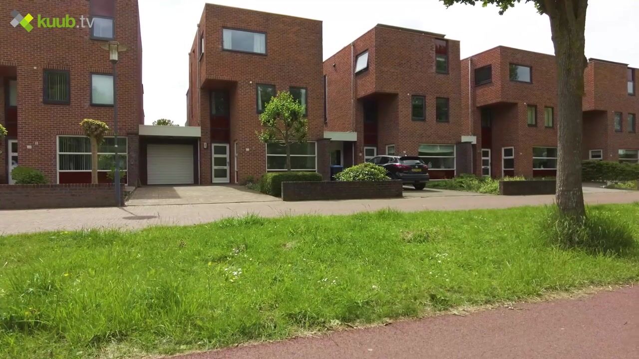 Video van John Lennonlaan 66