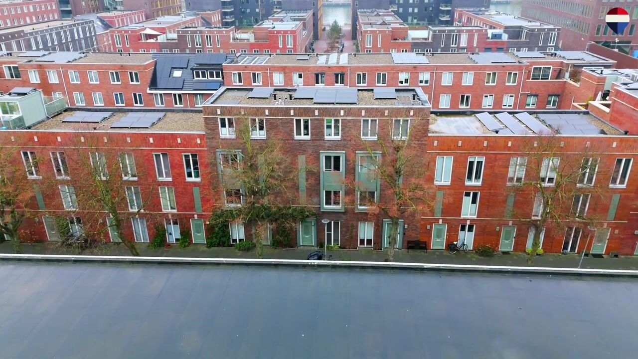 Video van Roentgenstraat 73