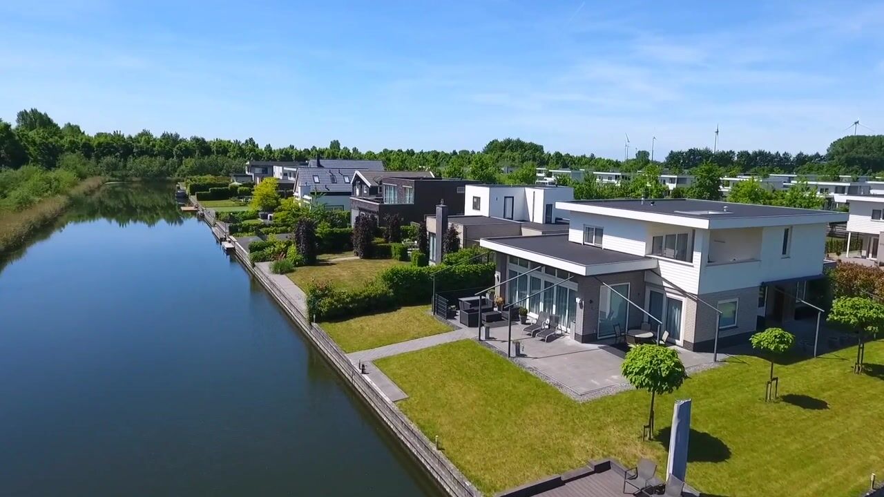 Video van Pluvierenweg 9-556