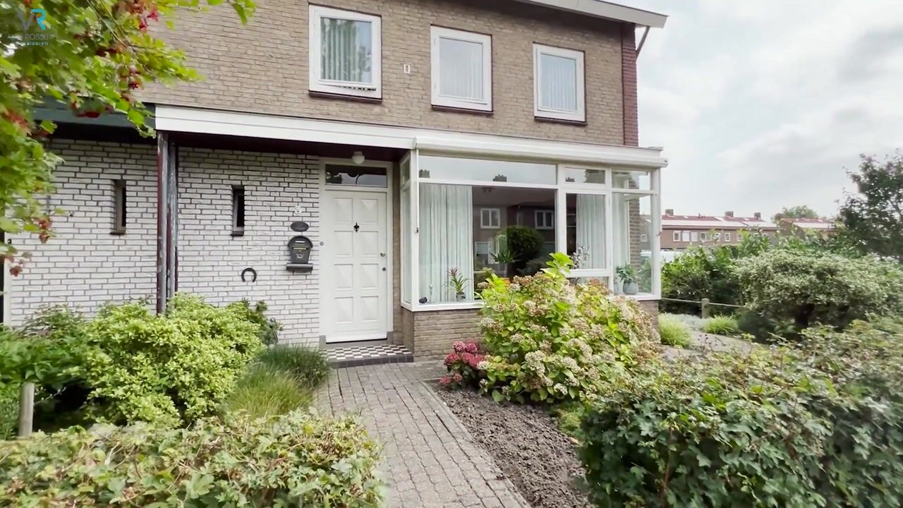 Bekijk video van Steneweg 3