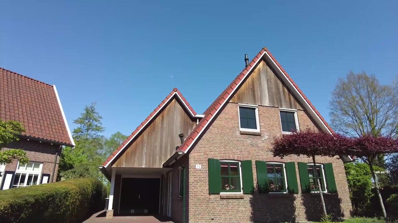 Video van Vespuccistraat 14