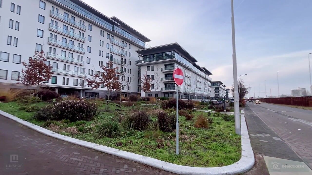 Video of Burgemeester Rijnderslaan 50