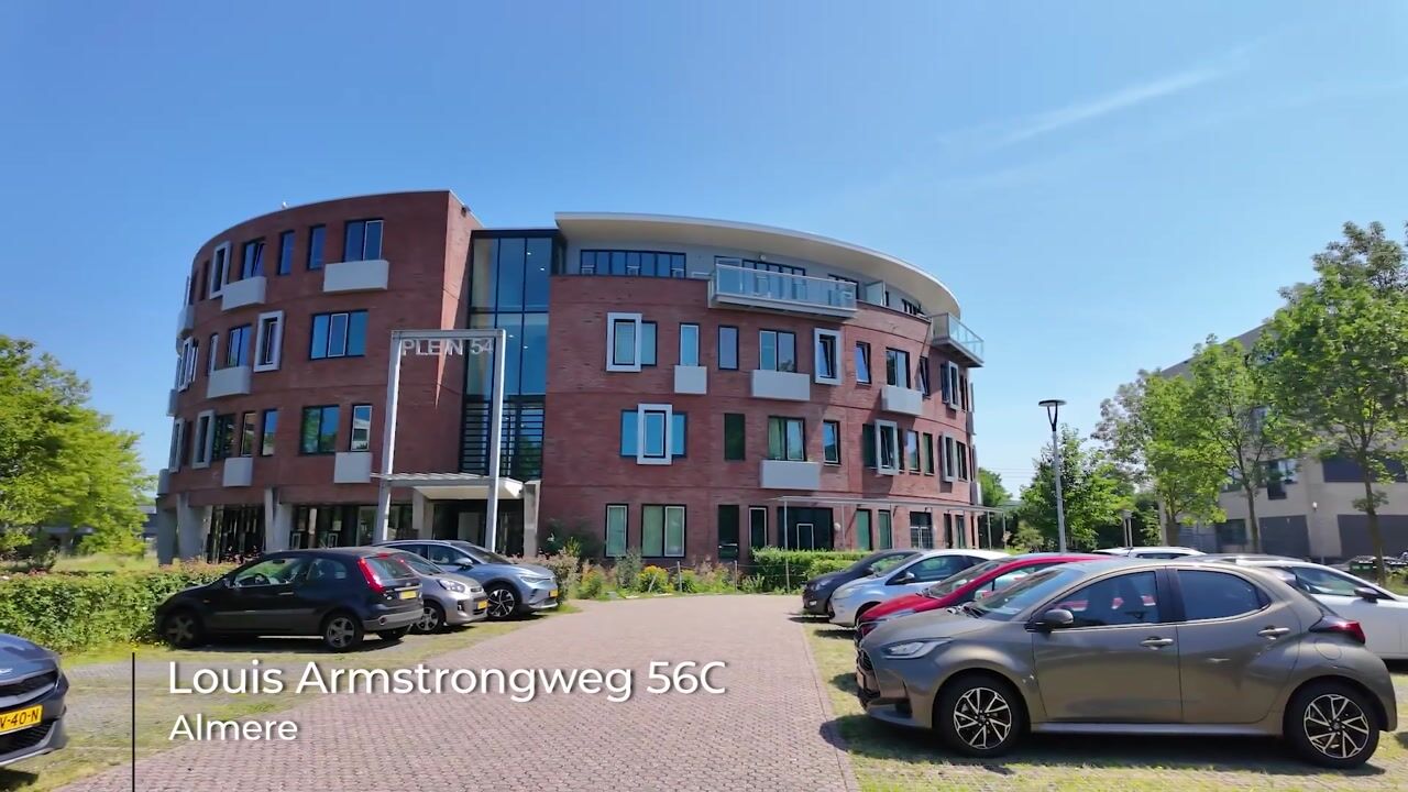 Video van Louis Armstrongweg 56-G