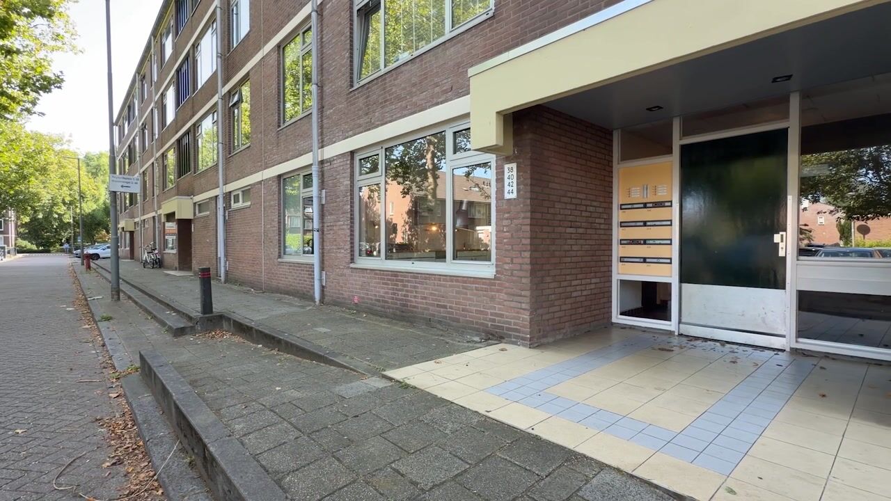 Video van Royaardsplein 44